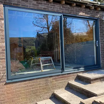 bifold door